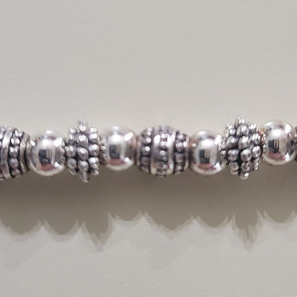 Napier Silvertone Beaded Collar Necklace - Picture 9 of 10